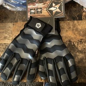 Sessions size S glove